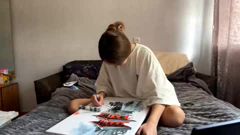 Evie online show from 09-15-25, 09:09