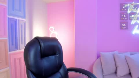 Snapshot of irinaportman chatting on 12-06-24, 03:30 Irina online show from 12-06-24, 03:30