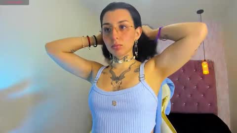 iris_77 online show from 10-25-25, 06:57