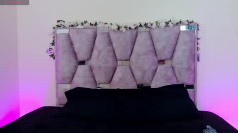 Snapshot of iris_mandarinne chatting on 10-31-25, 06:20 Iris online show from 10-31-25, 06:20