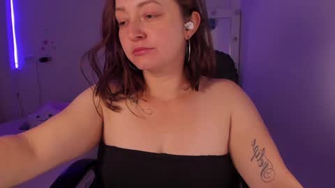 natalia online show from 12-23-24, 03:01