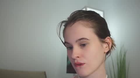 iris_pure online show from 09-21-25, 06:20