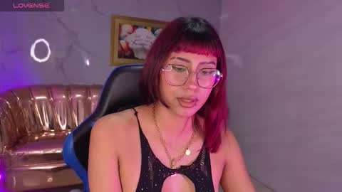 Iris  online show from 11-08-25, 08:51