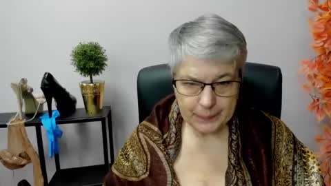 I R I S online show from 01-02-25, 07:12
