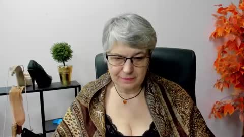 I R I S online show from 02-11-25, 10:37