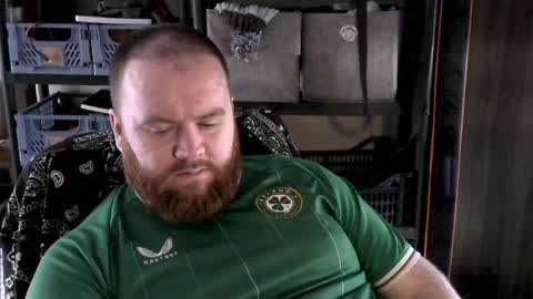 twitter theirishman205 online show from 12-19-24, 12:23