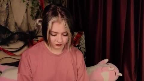 I am Cutie Iris3 online show from 11-04-25, 11:20