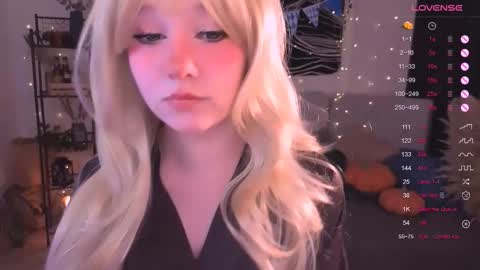 Snapshot of irma_bell chatting on 10-16-25, 10:44 Irma online show from 10-16-25, 10:44