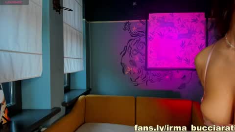 irma_bucciarati online show from 10-15-25, 08:14