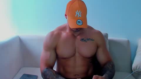 Iron online show from 10-08-25, 09:56