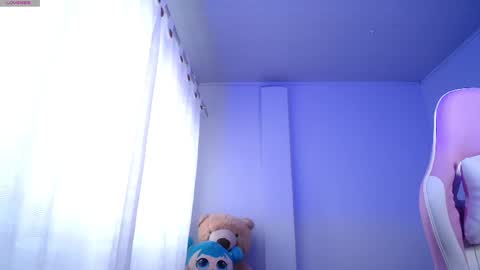 Isabella  online show from 02-22-25, 01:24