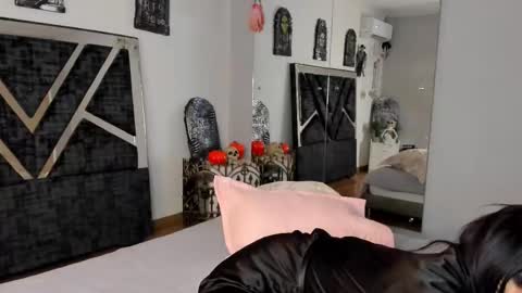 Snapshot of isa_jonness_ chatting on 10-26-25, 12:22 oIssaJonneso online show from 10-26-25, 12:22