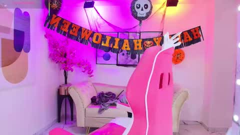 ISA online show from 10-31-25, 07:04