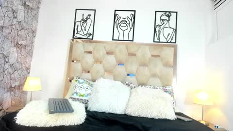 Snapshot of isa_villa chatting on 09-10-25, 03:06 isa online show from 09-10-25, 03:06