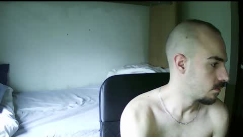 Isaac99c online show from 09-28-25, 02:55