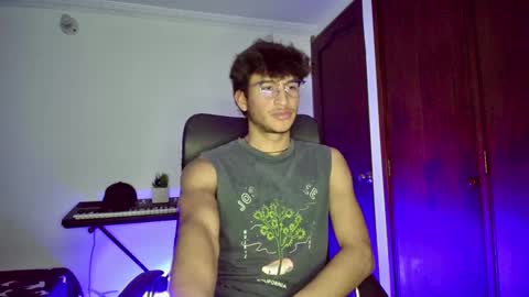 Snapshot of isaac__efx chatting on 01-22-25, 11:21 isaac online show from 01-22-25, 11:21