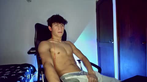 Snapshot of isaac__efx chatting on 01-28-25, 12:47 isaac online show from 01-28-25, 12:47