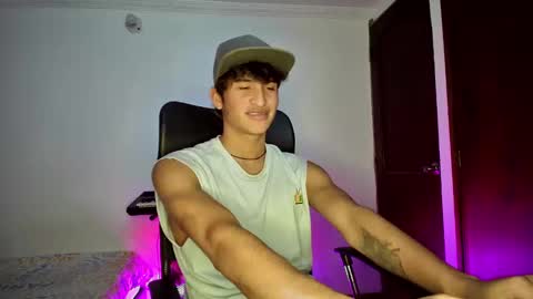 Snapshot of isaac__efx chatting on 02-17-25, 11:42 isaac online show from 02-17-25, 11:42