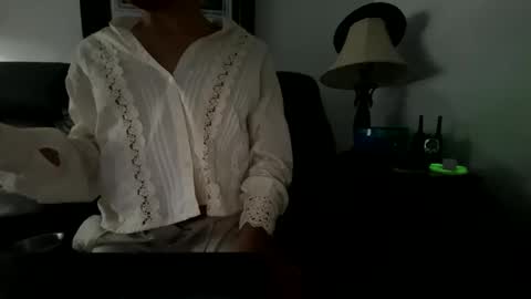 Snapshot of isaac_akamu chatting on 11-16-25, 05:13 isaac_akamu online show from 11-16-25, 05:13