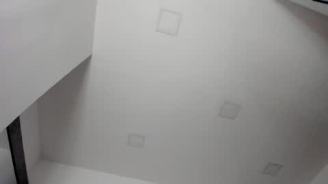 Isabel online show from 02-15-26, 07:51