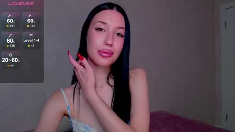 Bella online show from 10-04-25, 12:14