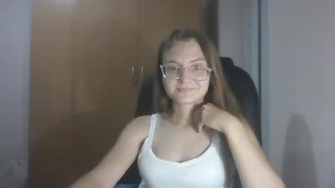 isabel_loveee online show from 09-15-25, 06:52