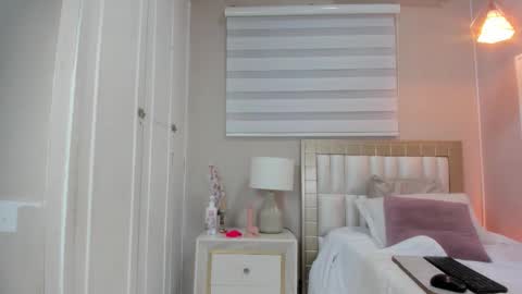 isabela__x online show from 03-09-26, 11:36