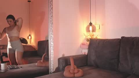 Isabela online show from 03-31-26, 11:54