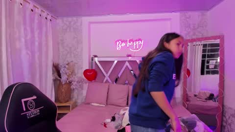 ISABELA  online show from 02-21-26, 11:33