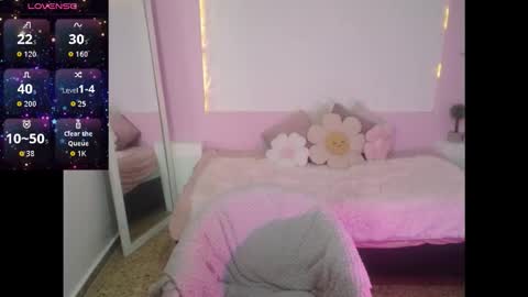 IsabelFernandez online show from 11-17-25, 01:50