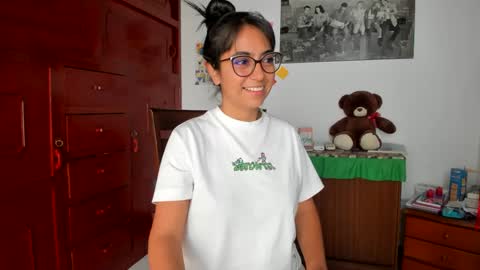 Snapshot of isabella22_1 chatting on 12-03-24, 03:44 Isabella22 1 online show from 12-03-24, 03:44