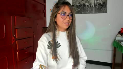 Snapshot of isabella22_1 chatting on 02-11-25, 05:50 Isabella22 1 online show from 02-11-25, 05:50