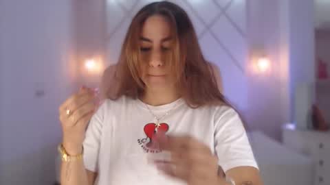 Isa  online show from 10-09-25, 02:59