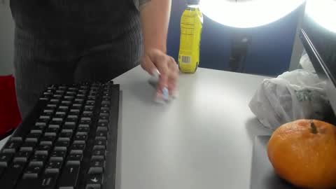 Snapshot of isabella_boom chatting on 02-19-25, 12:33 isabella_boom online show from 02-19-25, 12:33