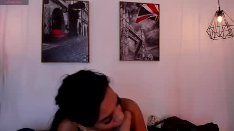  Isabel Lopez online show from 03-05-25, 03:07