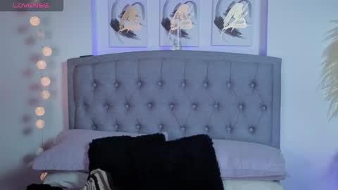   online show from 11-21-25, 10:03