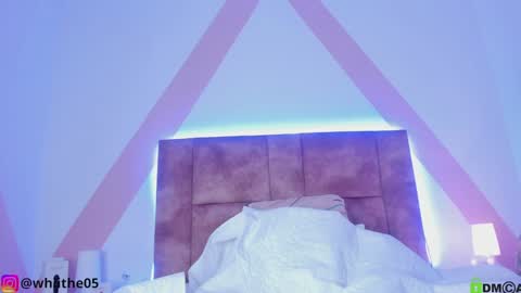 Isabella White online show from 12-27-24, 12:29