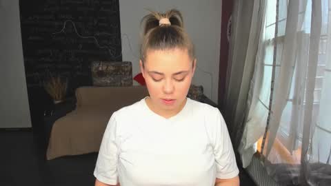 Snapshot of isabellabler chatting on 02-18-26, 06:42 isabellabler online show from 02-18-26, 06:42