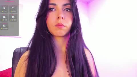 Snapshot of isabellagh1 chatting on 02-26-25, 07:49 Instagram soybella01 online show from 02-26-25, 07:49