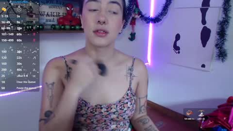 Snapshot of isabellakoff chatting on 12-11-24, 12:12 Tati - online show from 12-11-24, 12:12