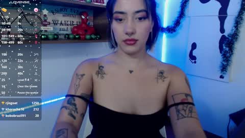 Snapshot of isabellakoff chatting on 12-26-24, 06:12 Tati - online show from 12-26-24, 06:12