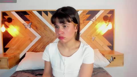 Isabella  online show from 10-03-25, 11:40