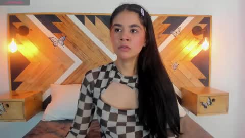 Isabella  online show from 10-06-25, 11:40