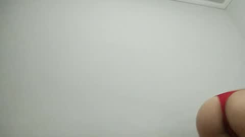 isabelly08ty online show from 10-15-25, 01:28