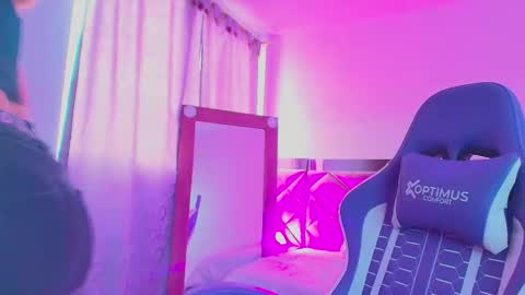 ISABELLA online show from 04-09-26, 07:30