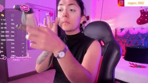 isabel  online show from 11-28-25, 10:45