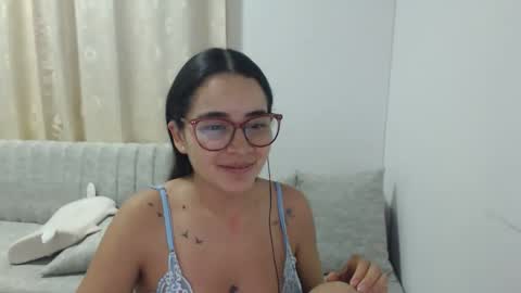 Emma online show from 03-19-26, 03:21