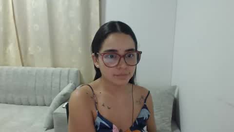 Emma online show from 03-21-26, 03:33