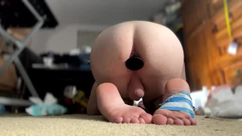 Snapshot of ishouldntbeonhereagain chatting on 12-09-24, 04:23 Daddy Master Master Daddy online show from 12-09-24, 04:23