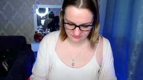 Snapshot of isingle_mom chatting on 02-18-25, 01:54 isingle_mom online show from 02-18-25, 01:54